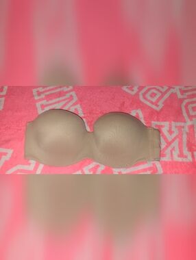 Victoria's Secret Body By Victoria Strapless Bra - Beige- 34C - No Straps